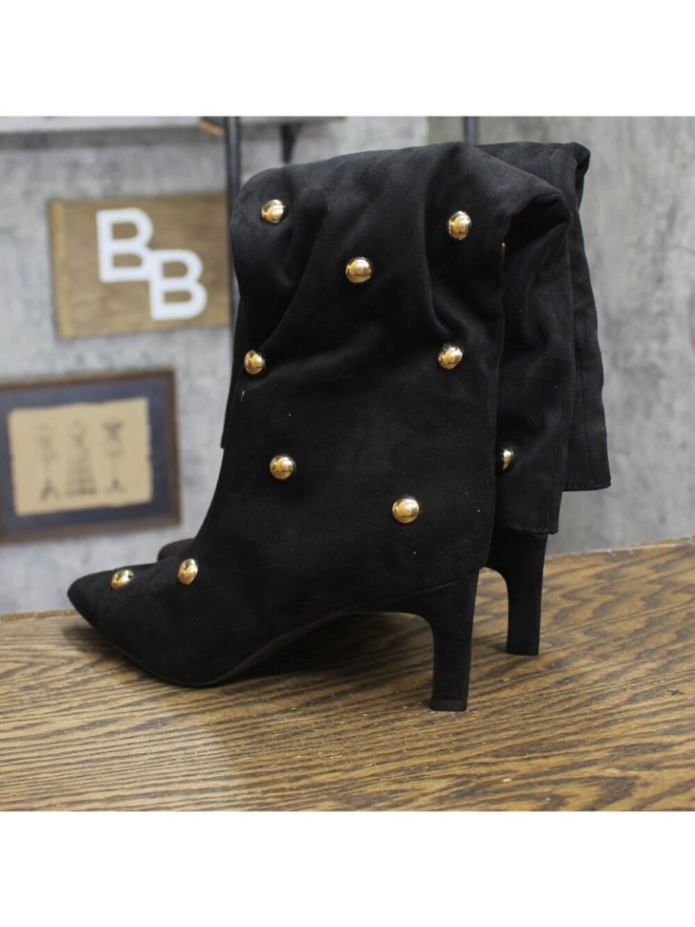 NWT A New Day Justice Boots Faux Suede Embellished Pin Jet Black / Gold 7.5M - Picture 4 of 10